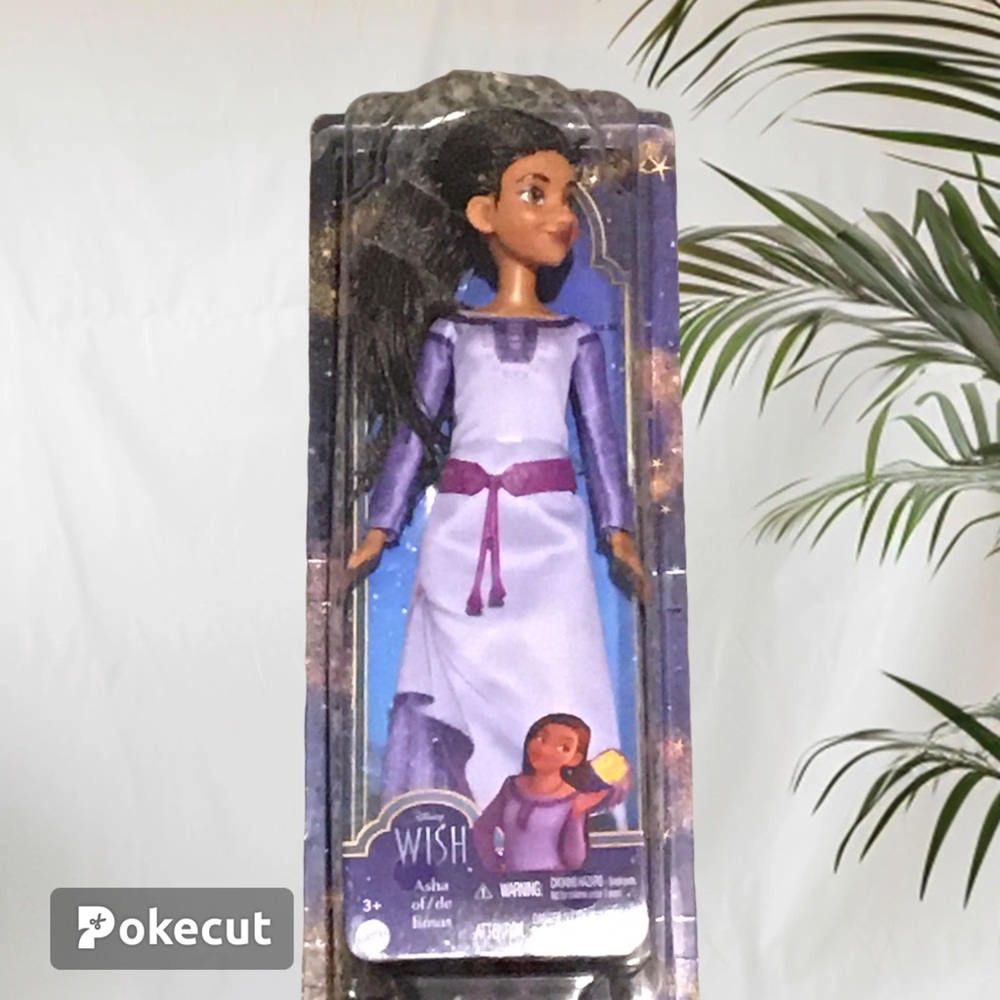 Disney Wish Asha of Rosas Doll with Colorful Outfit